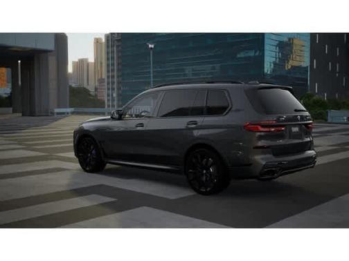 2026 BMW X7 M60i
