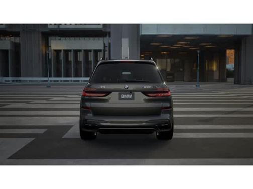 2026 BMW X7 M60i