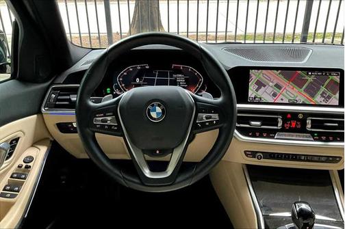 2022 BMW 330 330i