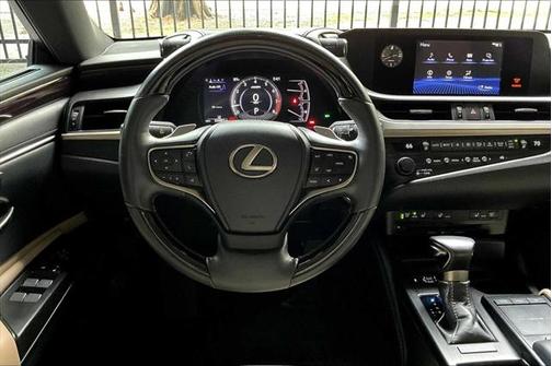 2019 Lexus ES 350 Base
