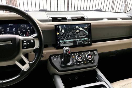 2022 Land Rover Defender 110 SE