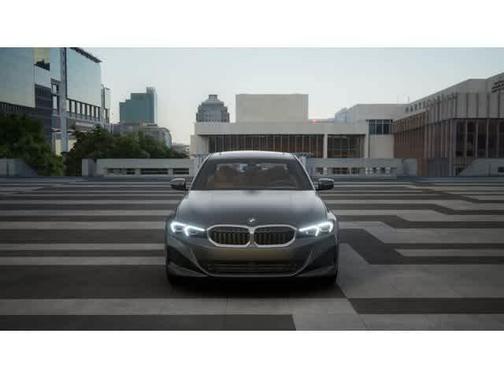 Dravit Grey Metallic 2026 BMW 330 NA