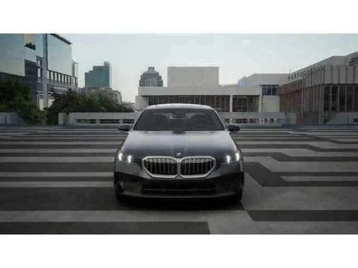 Gray 2027 BMW 530 i