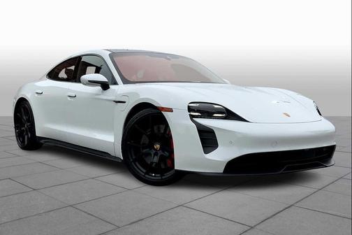 2022 Porsche Taycan GTS