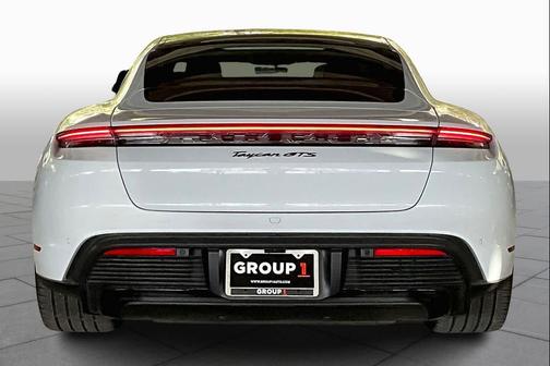 2022 Porsche Taycan GTS