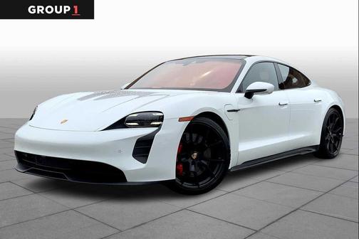2022 Porsche Taycan GTS