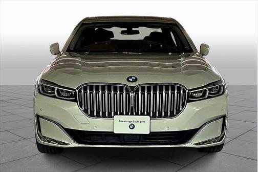 2021 BMW 750 i xDrive