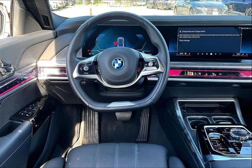 2025 BMW i7 eDrive50