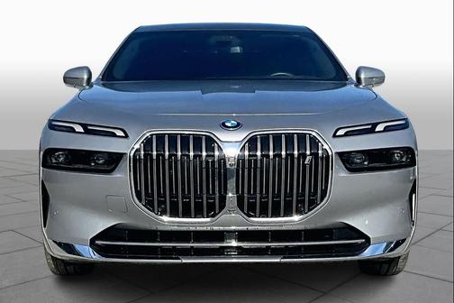 2025 BMW i7 eDrive50