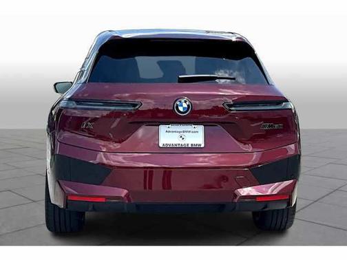 2025 BMW iX M60