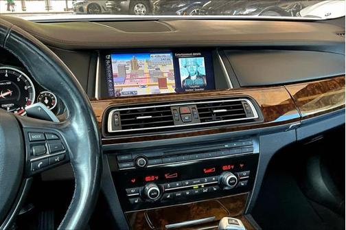 2015 BMW 750 Li