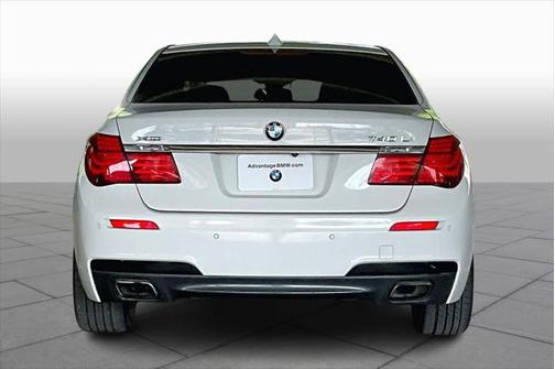 2015 BMW 750 Li