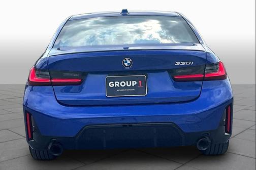 Portimao Blue Metallic 2026 BMW 330 NA