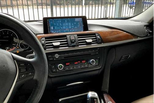2015 BMW 328 328i