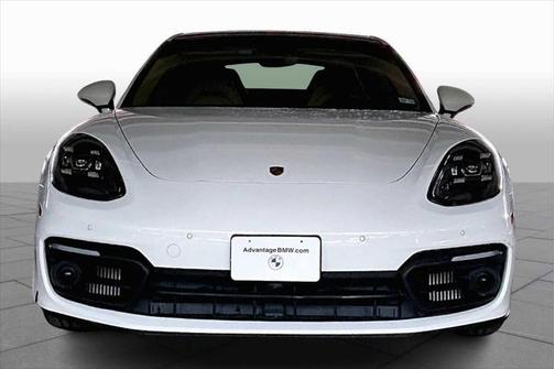 2023 Porsche Panamera 4