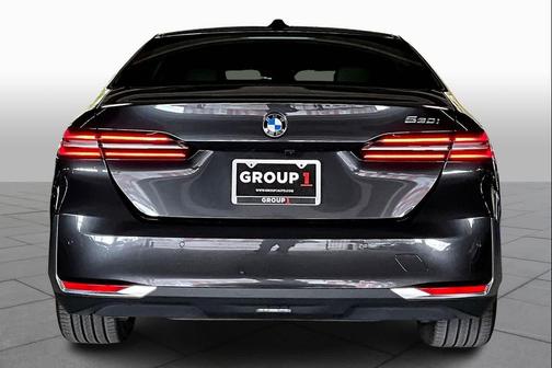 2024 BMW 530 i