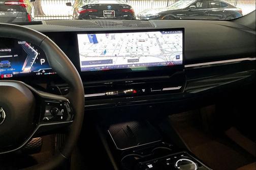 2024 BMW 530 i