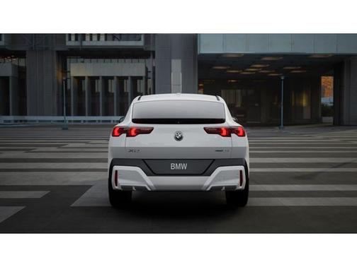 2026 BMW X2 xDrive28i