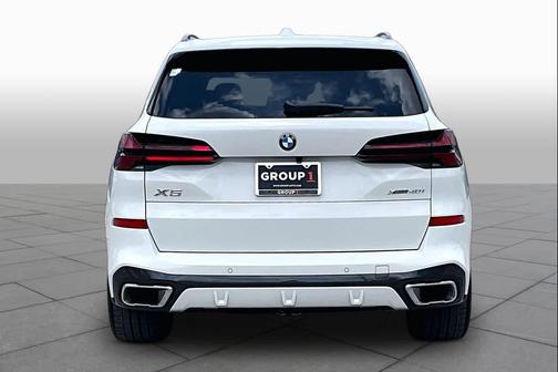 Alpine White 2026 BMW X5 xDrive40i
