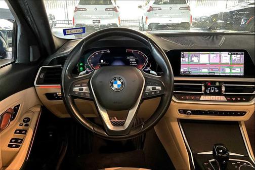 2022 BMW 330 330i