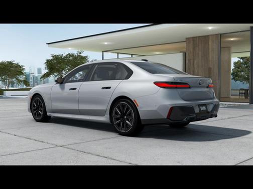 2025 BMW 760 i xDrive
