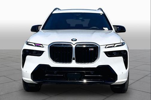 Mineral White Metallic 2025 BMW X7 M60i