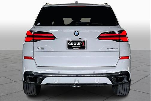 Alpine White 2026 BMW X5 xDrive40i