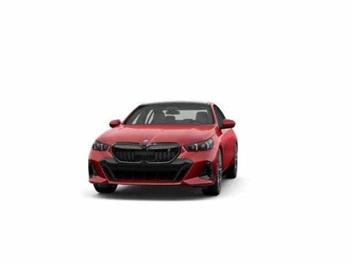 Vegas Red Metallic 2026 BMW i5 xDrive40