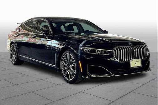 2021 BMW 740 740i