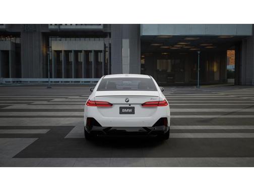 2026 BMW 530 i