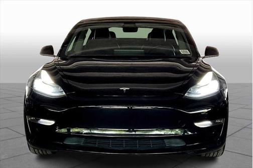 2019 Tesla Model 3 Mid Range