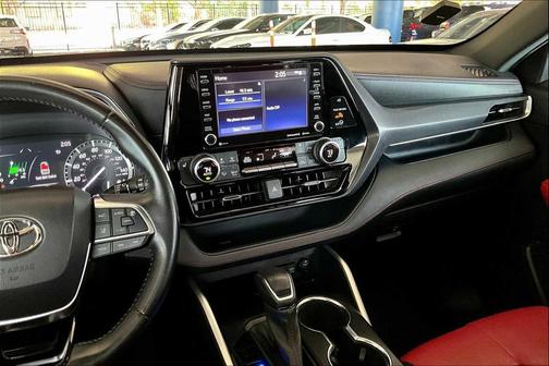2021 Toyota Highlander XSE