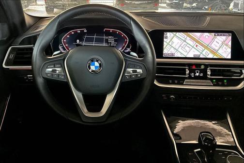 2022 BMW 330 330i