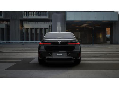 2025 BMW 760 xDrive