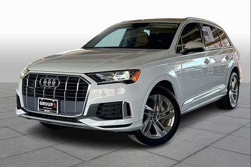 2020 Audi Q7 45 Premium Plus