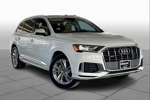 2020 Audi Q7 45 Premium Plus
