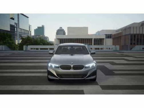 Skyscraper Grey Metallic 2026 BMW 330 330i
