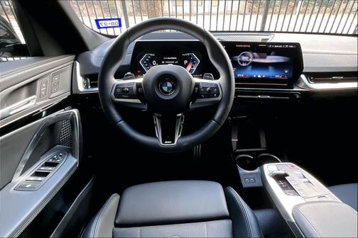 2025 BMW X2 xDrive28i