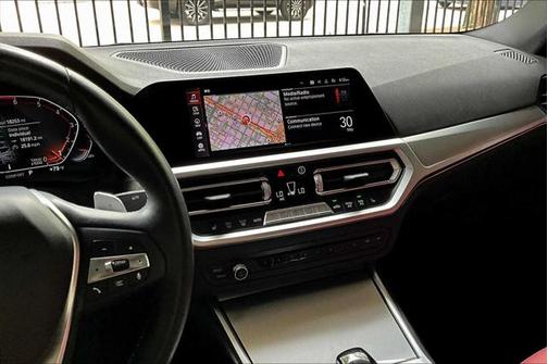 2022 BMW 330 330i
