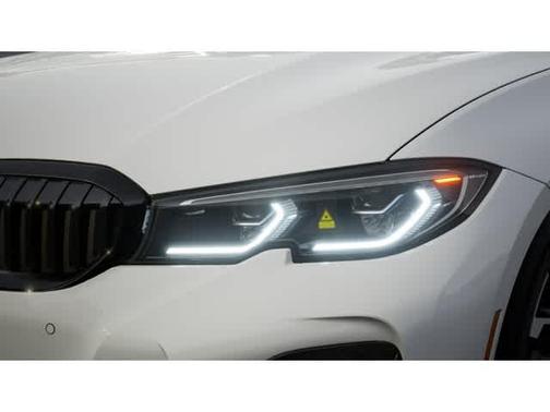 2025 BMW 330 i