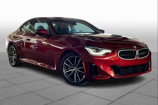 2025 BMW 230 i