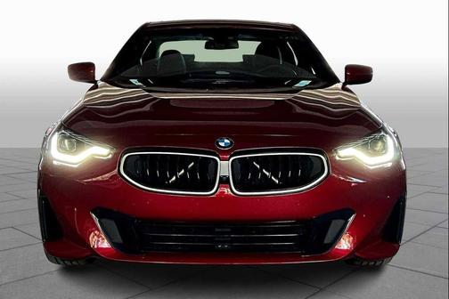2025 BMW 230 i