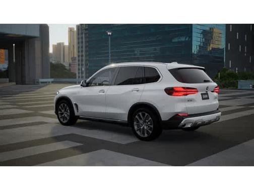 2026 BMW X5 PHEV xDrive50e