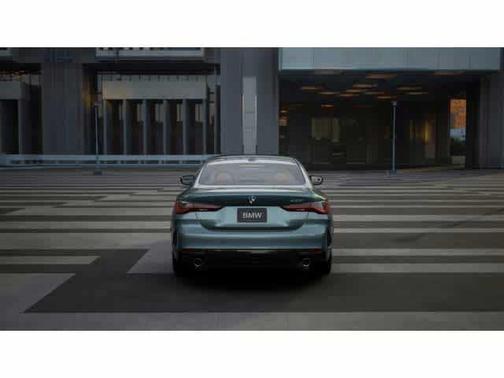 Cape York Green Metallic 2026 BMW 430 i