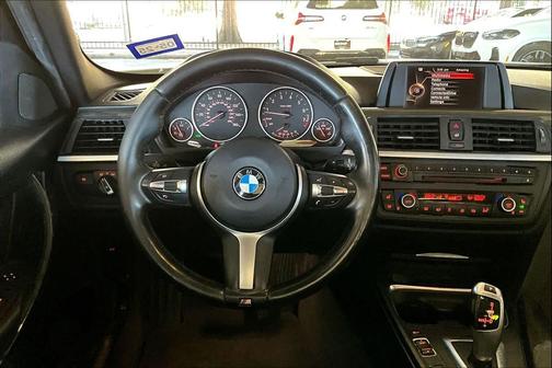 2015 BMW 320 i