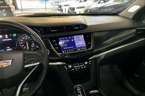 2022 Cadillac XT6 Premium Luxury FWD