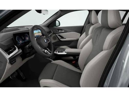 Brooklyn Grey Metallic 2026 BMW X2 xDrive28i