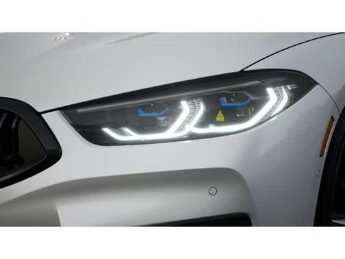 2026 BMW M850 i xDrive