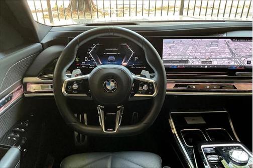 2024 BMW 740 i