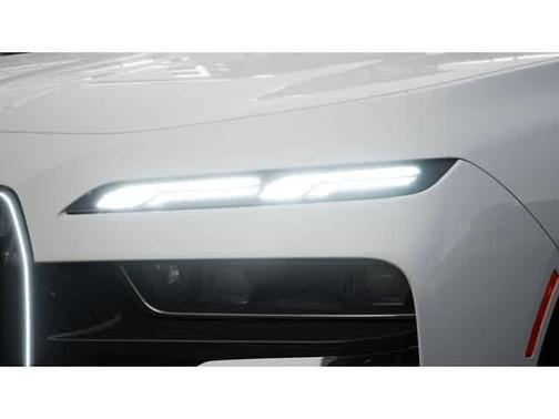 2025 BMW 760 i xDrive